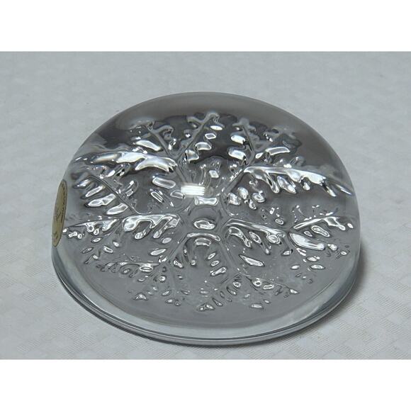 LEAD CRYSTAL Echt Bleikristall 24% PBO Snowflake Bubble Dome Paperweight - Picture 1 of 12